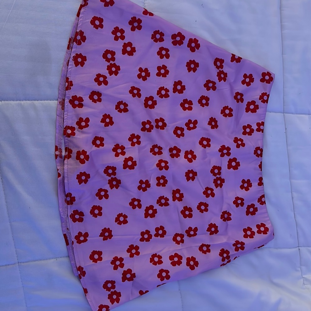 Size 4 princess Polly skirt!!!